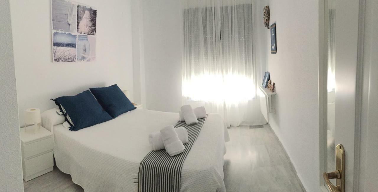 Luxury Apartment Bajondillo Beachfront Торемолинос Екстериор снимка
